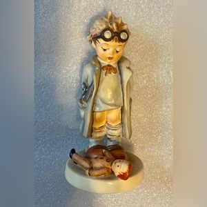 Goebel Hummel Doctor 127 1988